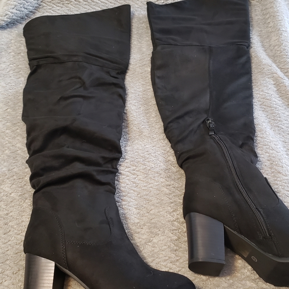 Black Faux Suede Over the Knee Boots 7.5